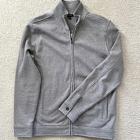 Banana Republic Men's Zip-Up Gray Sweater - Picture 2 of 3